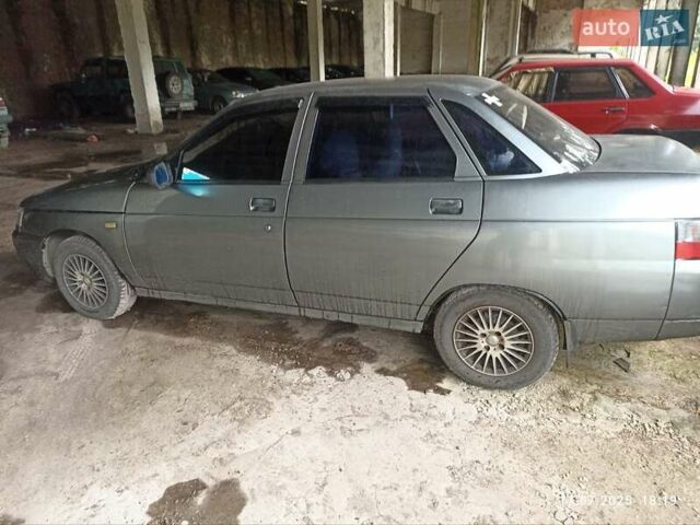 Сірий ВАЗ 2110, об'ємом двигуна 1.6 л та пробігом 250 тис. км за 1600 $, фото 3 на Automoto.ua