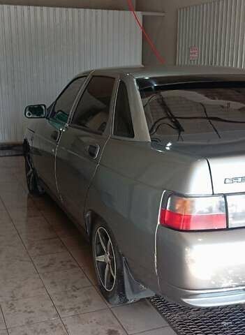 Сірий ВАЗ 2110, об'ємом двигуна 1.6 л та пробігом 215 тис. км за 2500 $, фото 4 на Automoto.ua