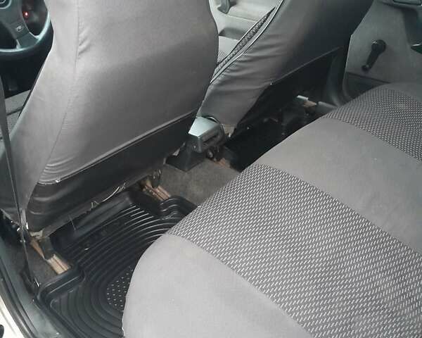 Сірий ВАЗ 2110, об'ємом двигуна 1.6 л та пробігом 176 тис. км за 1500 $, фото 5 на Automoto.ua