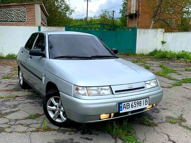 Серый ВАЗ 2110, объемом двигателя 1.6 л и пробегом 98 тыс. км за 2999 $, фото 1 на Automoto.ua