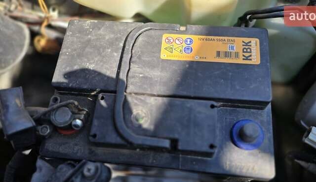 Серый ВАЗ 2110, объемом двигателя 1.6 л и пробегом 202 тыс. км за 1750 $, фото 3 на Automoto.ua