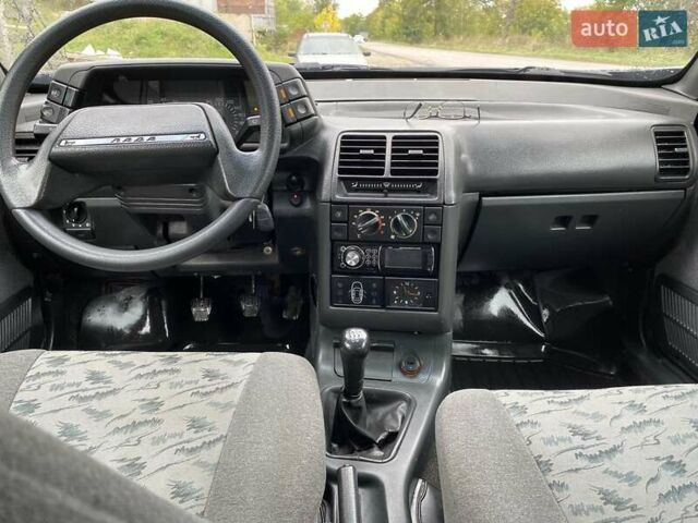 Сірий ВАЗ 2110, об'ємом двигуна 1.6 л та пробігом 215 тис. км за 2390 $, фото 13 на Automoto.ua