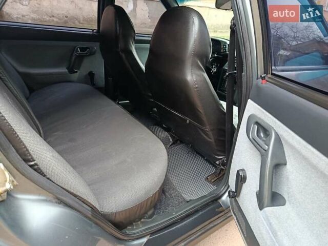 Серый ВАЗ 2110, объемом двигателя 1.6 л и пробегом 178 тыс. км за 1999 $, фото 18 на Automoto.ua