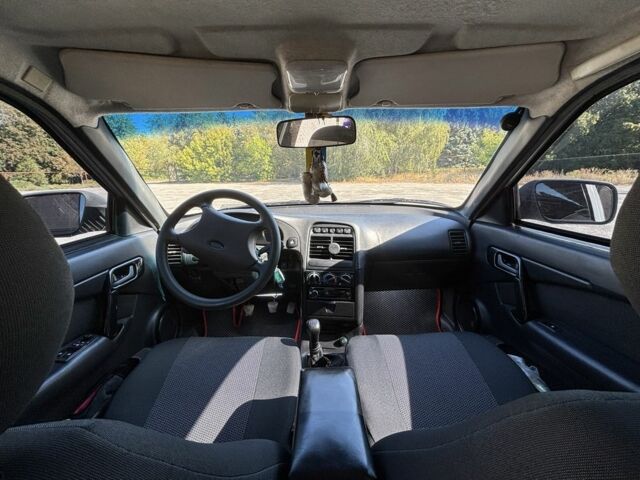 Серый ВАЗ 2110, объемом двигателя 1.6 л и пробегом 101 тыс. км за 2250 $, фото 5 на Automoto.ua