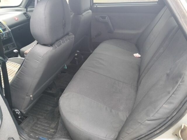 Серый ВАЗ 2110, объемом двигателя 0 л и пробегом 200 тыс. км за 1250 $, фото 6 на Automoto.ua