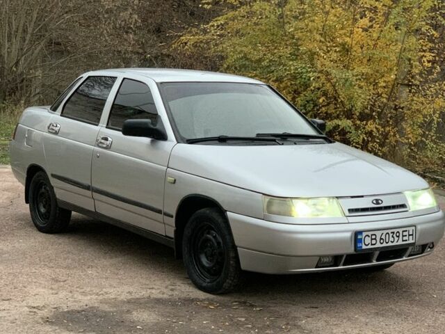 Серый ВАЗ 2110, объемом двигателя 1.6 л и пробегом 165 тыс. км за 1650 $, фото 2 на Automoto.ua