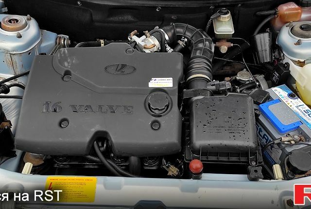 Серый ВАЗ 2110, объемом двигателя 1.6 л и пробегом 290 тыс. км за 1500 $, фото 1 на Automoto.ua