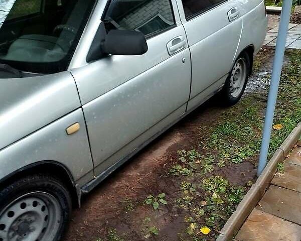 ВАЗ 2110 2005 у Мерефа на Automoto.ua Сірий ВАЗ 2110, об'ємом двигуна 1.6 л та пробігом 202 тис. км за 1800 $, фото 6 на Automoto.ua