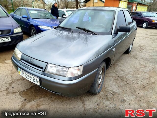 Серый ВАЗ 2110, объемом двигателя 16 л и пробегом 214 тыс. км за 1550 $, фото 1 на Automoto.ua