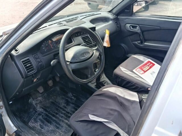 Серый ВАЗ 2110, объемом двигателя 1.6 л и пробегом 240 тыс. км за 1440 $, фото 3 на Automoto.ua