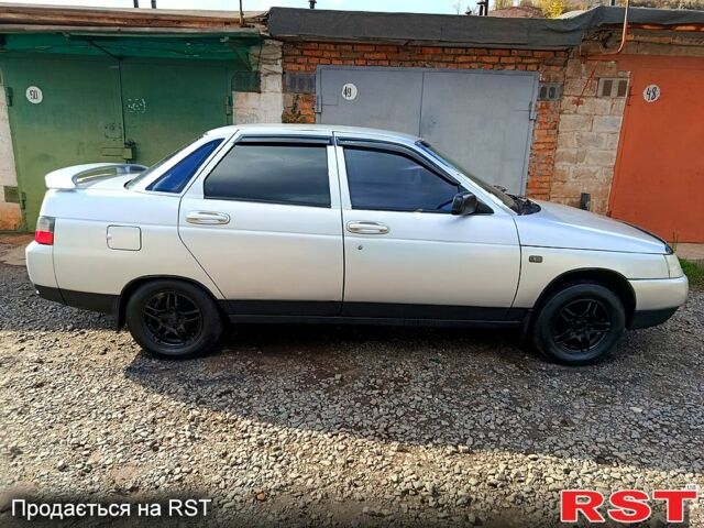 ВАЗ 2110 2005 в Кривом Роге на Automoto.ua Серый ВАЗ 2110, объемом двигателя 1.6 л и пробегом 175 тыс. км за 1900 $, фото 3 на Automoto.ua