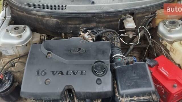 Сірий ВАЗ 2110, об'ємом двигуна 1.6 л та пробігом 170 тис. км за 1500 $, фото 6 на Automoto.ua