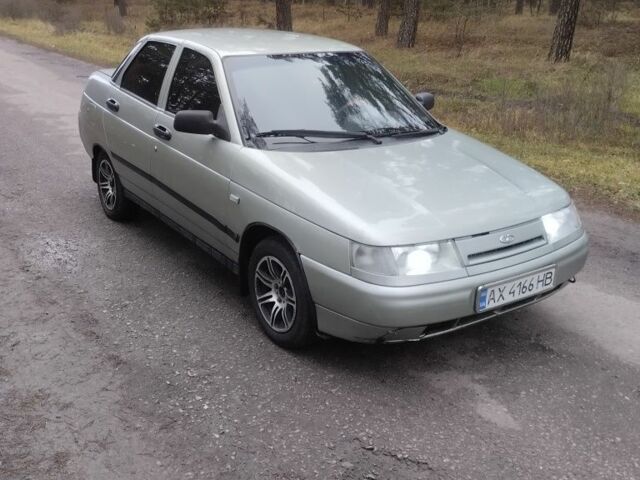 Серый ВАЗ 2110, объемом двигателя 1.6 л и пробегом 230 тыс. км за 1800 $, фото 1 на Automoto.ua