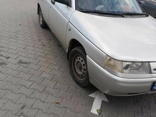 Серый ВАЗ 2110, объемом двигателя 1.6 л и пробегом 2 тыс. км за 2325 $, фото 2 на Automoto.ua