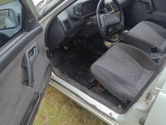 Сірий ВАЗ 2110, об'ємом двигуна 1.6 л та пробігом 219 тис. км за 750 $, фото 6 на Automoto.ua