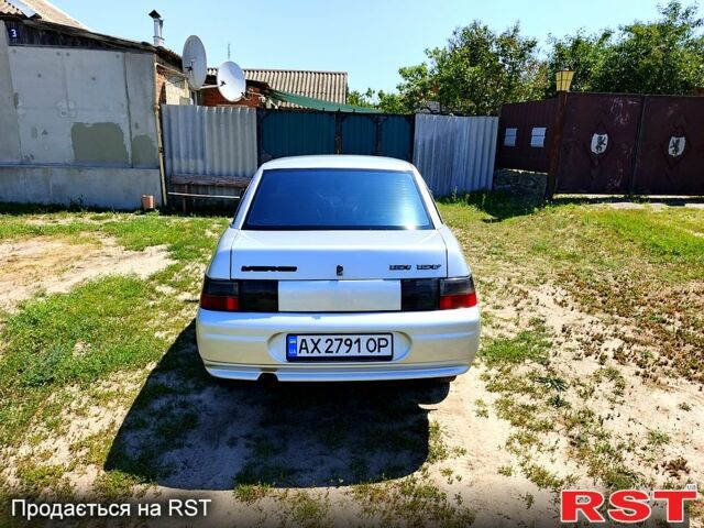 Серый ВАЗ 2110, объемом двигателя 1.6 л и пробегом 221 тыс. км за 2550 $, фото 3 на Automoto.ua