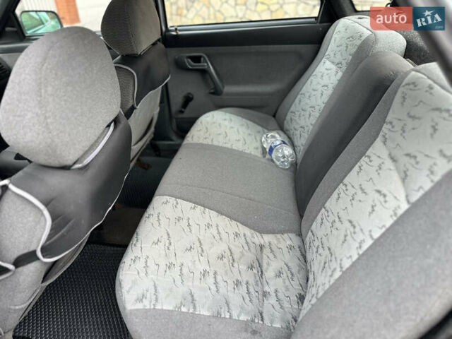 ВАЗ 2110 2005 у Жмеренке на Automoto.ua Сірий ВАЗ 2110, об'ємом двигуна 1.6 л та пробігом 180 тис. км за 1800 $, фото 7 на Automoto.ua