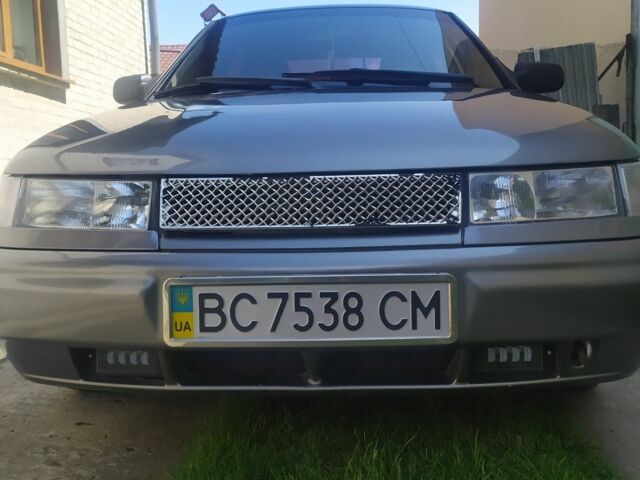 Серый ВАЗ 2110, объемом двигателя 1.6 л и пробегом 156 тыс. км за 2258 $, фото 1 на Automoto.ua