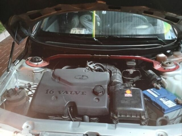 Серый ВАЗ 2110, объемом двигателя 1.6 л и пробегом 300 тыс. км за 1600 $, фото 7 на Automoto.ua