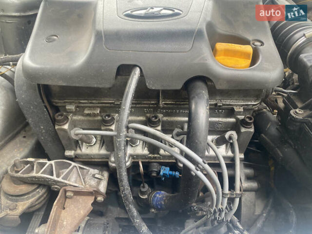 Сірий ВАЗ 2110, об'ємом двигуна 1.6 л та пробігом 385 тис. км за 2500 $, фото 6 на Automoto.ua