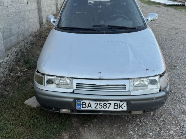 Серый ВАЗ 2110, объемом двигателя 1.6 л и пробегом 888 тыс. км за 449 $, фото 1 на Automoto.ua