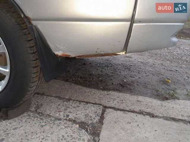 Сірий ВАЗ 2110, об'ємом двигуна 1.6 л та пробігом 176 тис. км за 1500 $, фото 19 на Automoto.ua