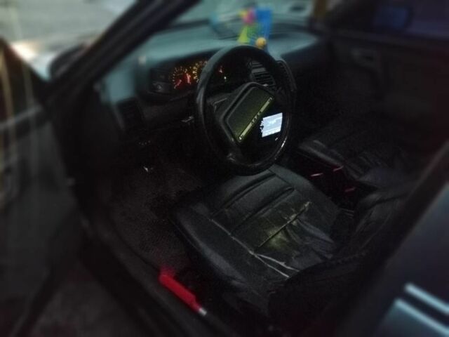 Серый ВАЗ 2110, объемом двигателя 1.6 л и пробегом 293 тыс. км за 1300 $, фото 4 на Automoto.ua