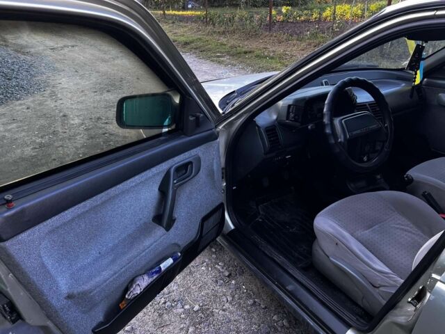 Сірий ВАЗ 2110, об'ємом двигуна 1.6 л та пробігом 315 тис. км за 1500 $, фото 15 на Automoto.ua