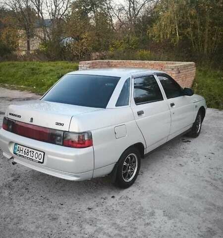 Сірий ВАЗ 2110, об'ємом двигуна 1.6 л та пробігом 107 тис. км за 1909 $, фото 3 на Automoto.ua