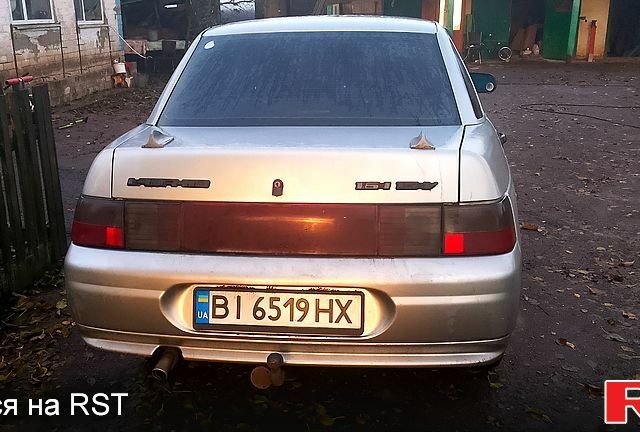 Серый ВАЗ 2110, объемом двигателя 1.6 л и пробегом 360 тыс. км за 2000 $, фото 4 на Automoto.ua