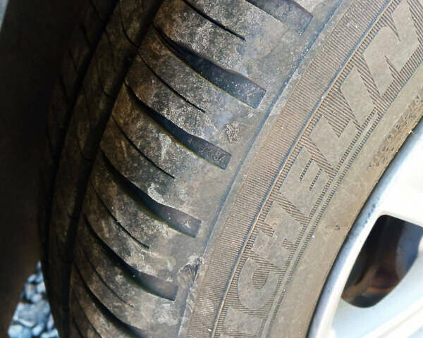 ВАЗ 2110 2005 в Киеве на Automoto.ua Серый ВАЗ 2110, объемом двигателя 1.6 л и пробегом 240 тыс. км за 2200 $, фото 5 на Automoto.ua