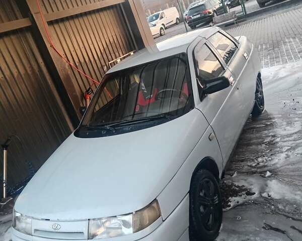 Серый ВАЗ 2110, объемом двигателя 1.6 л и пробегом 250 тыс. км за 1300 $, фото 2 на Automoto.ua