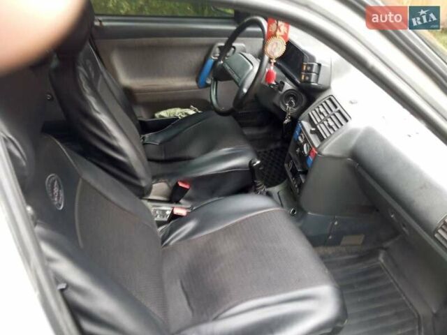 Сірий ВАЗ 2110, об'ємом двигуна 1.6 л та пробігом 177 тис. км за 2200 $, фото 2 на Automoto.ua