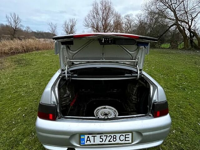 Серый ВАЗ 2110, объемом двигателя 1.6 л и пробегом 345 тыс. км за 2000 $, фото 8 на Automoto.ua