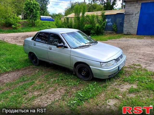 Серый ВАЗ 2110, объемом двигателя 1.6 л и пробегом 250 тыс. км за 1200 $, фото 1 на Automoto.ua