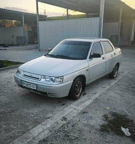 Сірий ВАЗ 2110, об'ємом двигуна 1.6 л та пробігом 107 тис. км за 1909 $, фото 1 на Automoto.ua