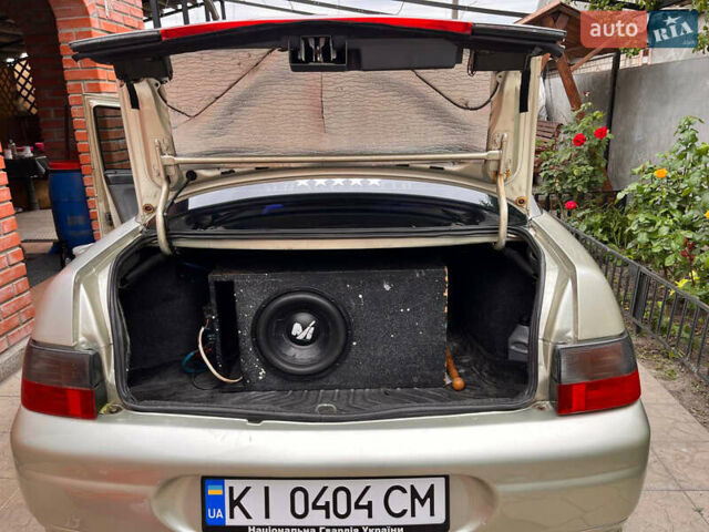 Серый ВАЗ 2110, объемом двигателя 1.6 л и пробегом 187 тыс. км за 1764 $, фото 3 на Automoto.ua