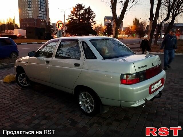 Серый ВАЗ 2110, объемом двигателя 1.6 л и пробегом 148 тыс. км за 2500 $, фото 2 на Automoto.ua