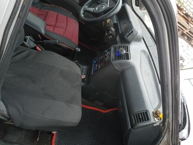 Серый ВАЗ 2110, объемом двигателя 0 л и пробегом 350 тыс. км за 1200 $, фото 2 на Automoto.ua