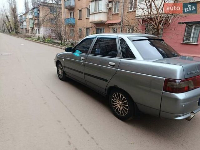 Серый ВАЗ 2110, объемом двигателя 1.6 л и пробегом 178 тыс. км за 1999 $, фото 2 на Automoto.ua