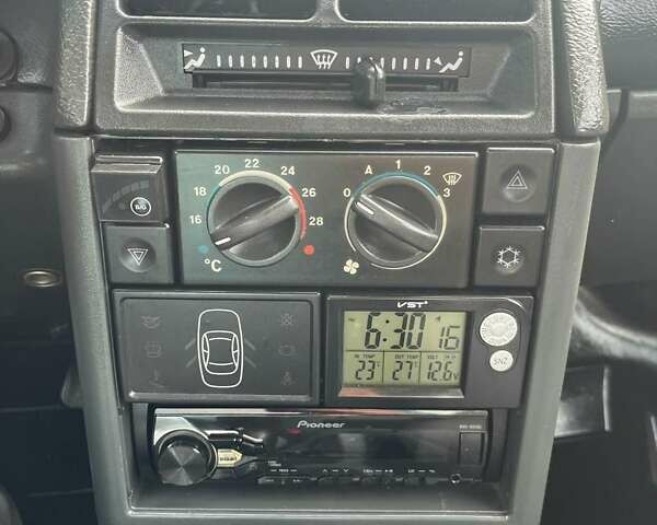 Сірий ВАЗ 2110, об'ємом двигуна 1.6 л та пробігом 98 тис. км за 2700 $, фото 34 на Automoto.ua