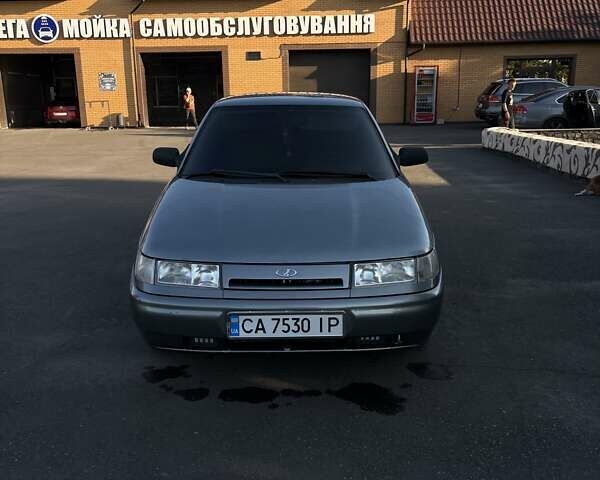 Сірий ВАЗ 2110, об'ємом двигуна 1.6 л та пробігом 215 тис. км за 2500 $, фото 1 на Automoto.ua