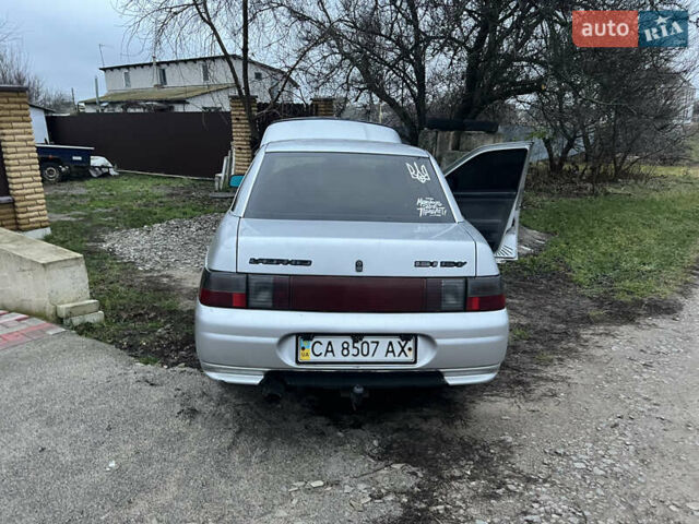 Серый ВАЗ 2110, объемом двигателя 1.6 л и пробегом 173 тыс. км за 1500 $, фото 2 на Automoto.ua
