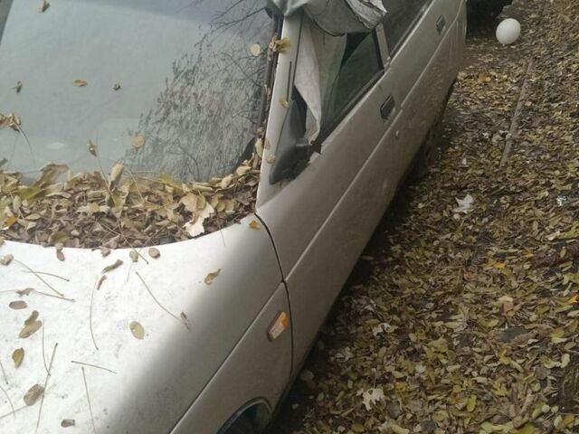 Серый ВАЗ 2110, объемом двигателя 1.6 л и пробегом 3 тыс. км за 500 $, фото 3 на Automoto.ua