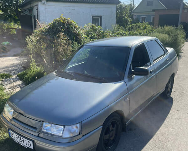 Серый ВАЗ 2110, объемом двигателя 1.6 л и пробегом 267 тыс. км за 2000 $, фото 3 на Automoto.ua