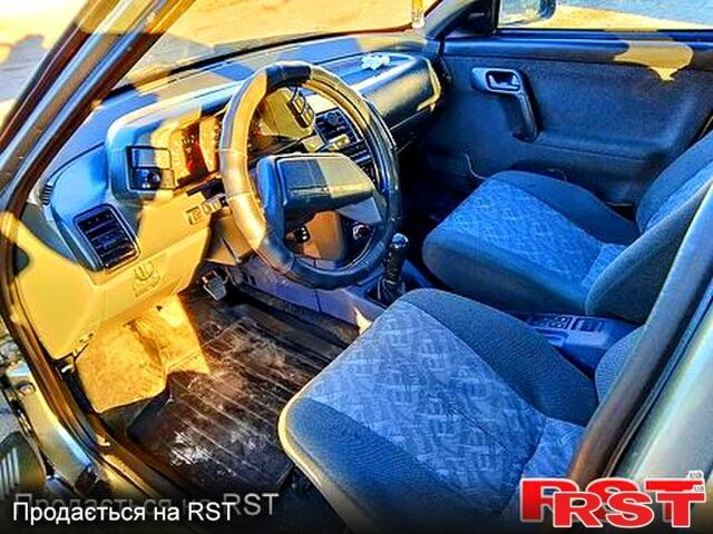 Серый ВАЗ 2110, объемом двигателя 1.6 л и пробегом 20 тыс. км за 2000 $, фото 3 на Automoto.ua