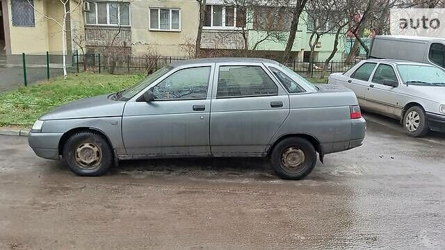 Сірий ВАЗ 2110, об'ємом двигуна 1.6 л та пробігом 195 тис. км за 1600 $, фото 4 на Automoto.ua