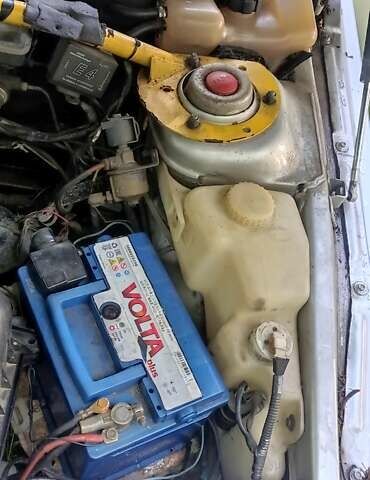 Серый ВАЗ 2110, объемом двигателя 1.6 л и пробегом 340 тыс. км за 1250 $, фото 11 на Automoto.ua