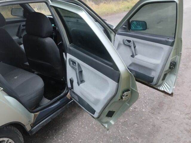 Серый ВАЗ 2110, объемом двигателя 1.6 л и пробегом 230 тыс. км за 1800 $, фото 12 на Automoto.ua