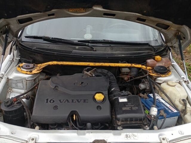 Сірий ВАЗ 2110, об'ємом двигуна 1.6 л та пробігом 265 тис. км за 1600 $, фото 7 на Automoto.ua